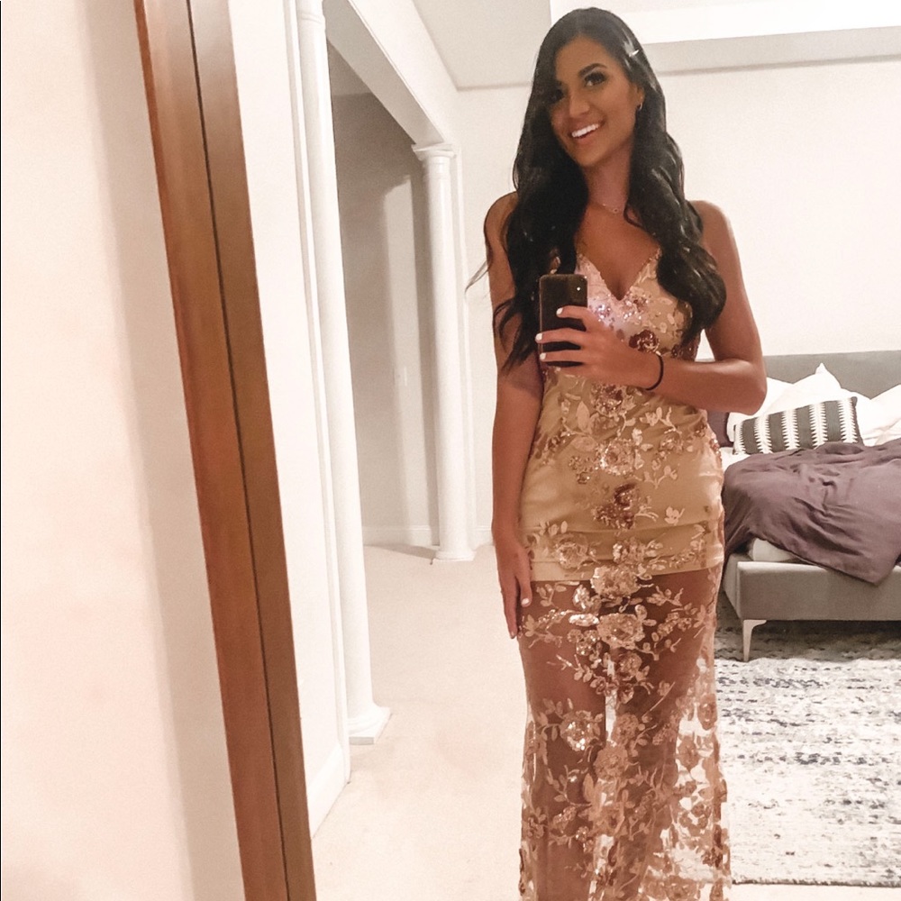 Fashion Nova Maxi Dress